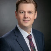 Dr. Lucas Zapf